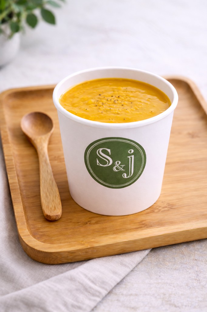 CAROTTES POMMES ET CURRY